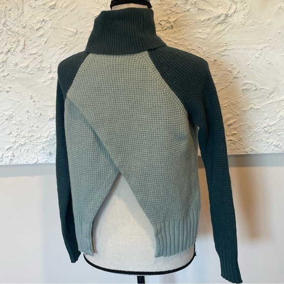 Madewell Womens sweater Colorblock Eastbrook Turtleneck cross back Green Sz XXS - Picture 3 of 9